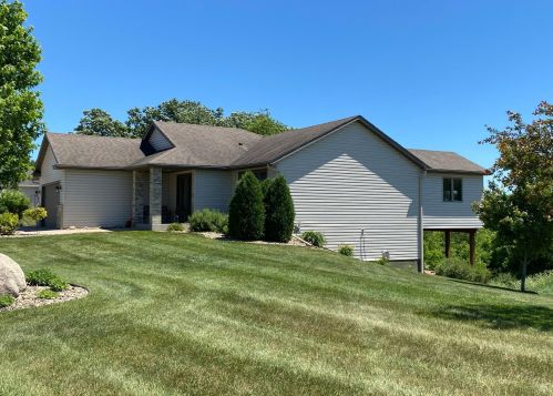 307 Skogen Ln, Bombay, MN 55946-1418