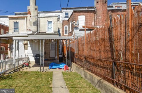 406 Hamilton St, Allentown, PA 18101-1604