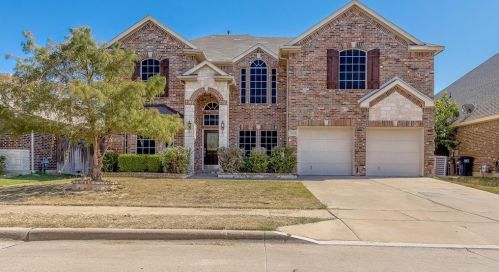 5013 Sunwood Cir, Fort Worth TX  76123-6001 exterior