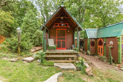 1325 Brenda Dr, Festus, MO 63028-4334