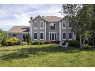 6 Hillside Ave, Kensington, NH 03833-4391