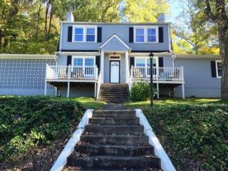 380 Pine Hill Rd, Elizabethton, TN 37643-2931