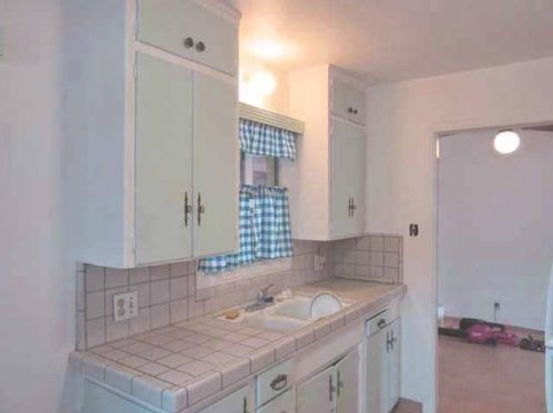 934 Orange St, Turlock, CA 95380-5836