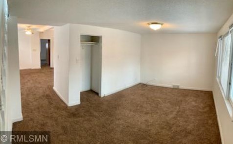 1043 Galtier St, Saint Paul, MN 55117-5153