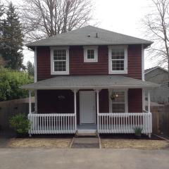 18662 4th Ave, Suquamish, WA 98392-9647
