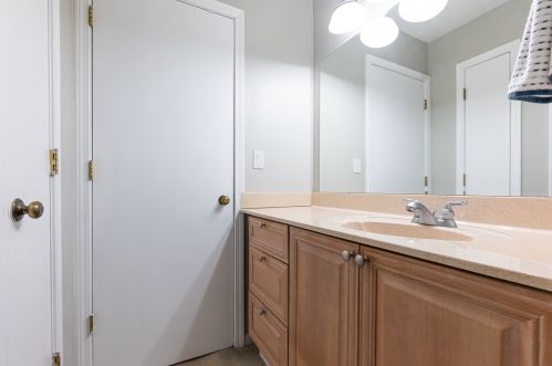 1288 Donegal Ct, Carol Stream IL  60188-6012 exterior