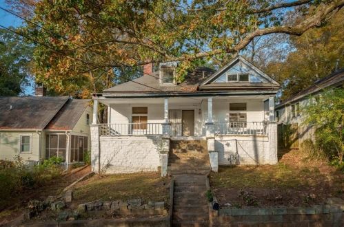 132 Flora Ave, Atlanta GA  30307-2714 exterior