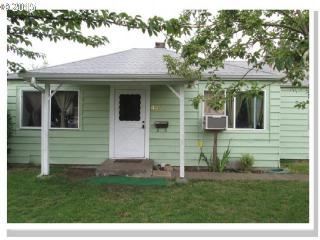 425 26th St, Springfield, OR 97477-5132
