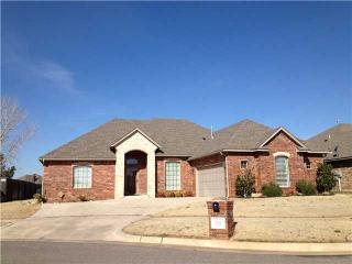 721 Dana Dr, Yukon, OK 73099-1049