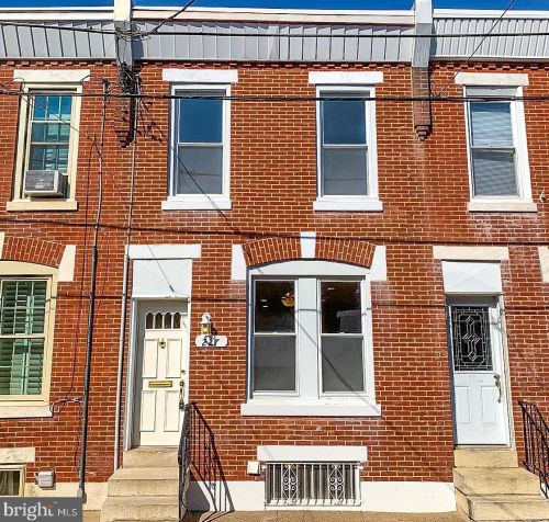 227 Daly St, Philadelphia, PA 19148-3329