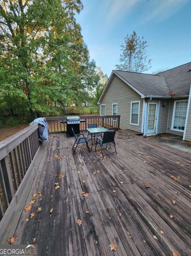 412 Northwind Way, Stockbridge GA  30281-6252 exterior