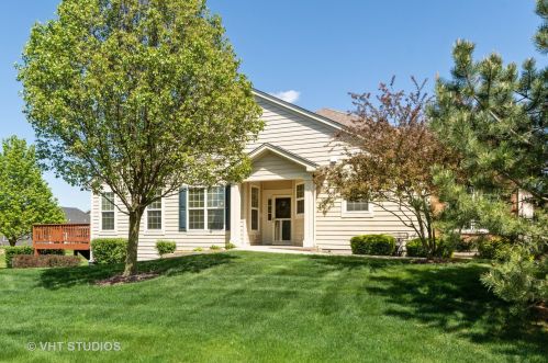 1150 Betsy Ross Pl, Lemont, IL 60490-2101