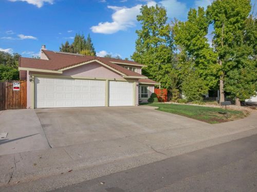 7875 Pilkerton Ct, Citrus Heights, CA 95610-3936