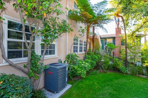 1100 Verdugo Rd, Glendale CA  91208-2918 exterior