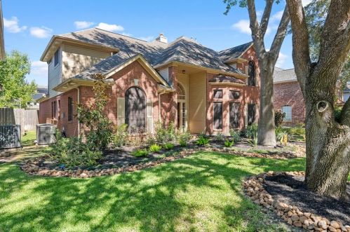 1514 Pecan Crossing Dr, Richmond TX  77406-6649 exterior