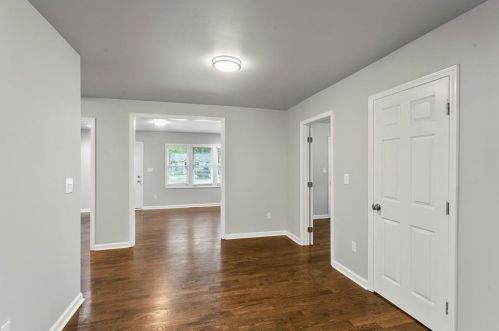 267 Hilltop Dr, Atlanta GA  30341-3703 exterior