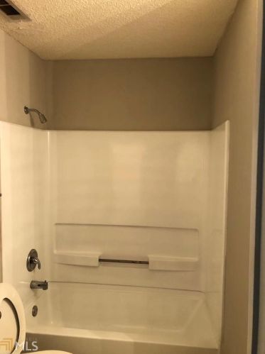 6783 Saganaw Dr, Rex GA  30273-2252 exterior