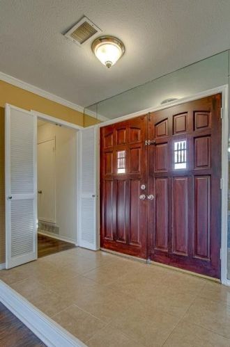 3719 Crestpark Dr, Dallas TX  75244-5402 exterior