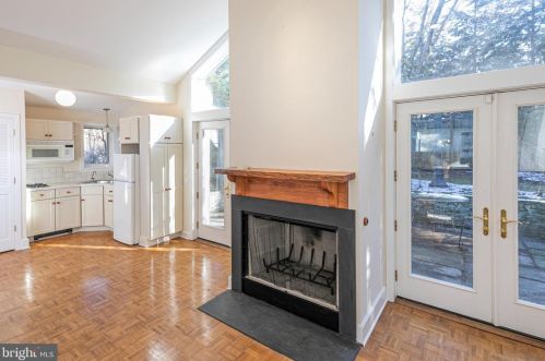 161 Elm Rd, Princeton NJ  08540-2521 exterior