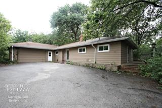 100 Fuller Rd, Oak Brook, IL 60521-3521