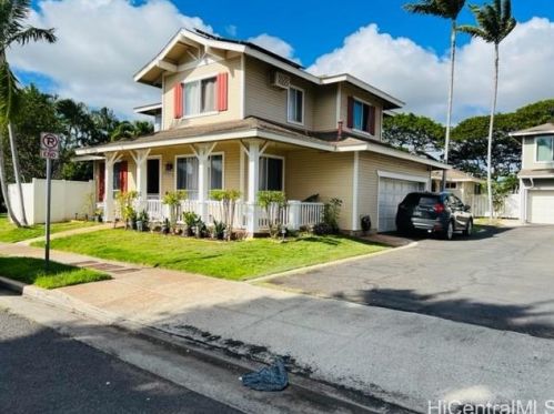 911070 Keokolo St, Kapolei, HI 96707-3057