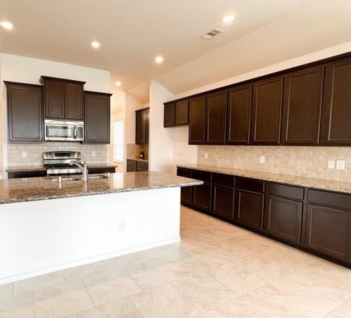 12326 Little Blue Heron Ln, Conroe TX  77304-1690 exterior