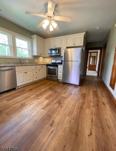 110 Parmelee Ave, Paterson NJ  07506-2923 exterior