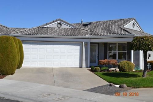 4931 Cherry Park Ct, Yakima, WA 98908-5106