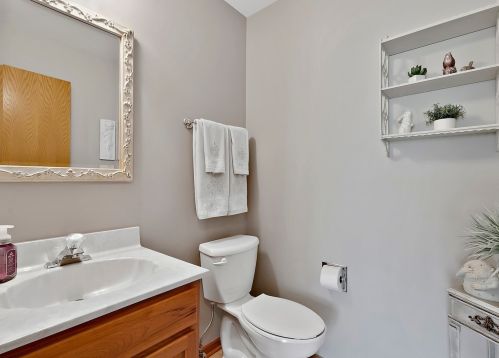 12237 Spire Dr, Lemont IL  60439-7319 exterior