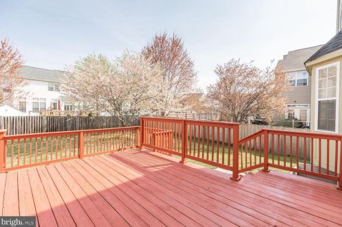 67 Barksdale Dr, Charles Town WV 25414-5616 exterior