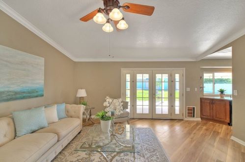 8582 Running Gait Ln, Riverside CA  92509-5106 exterior