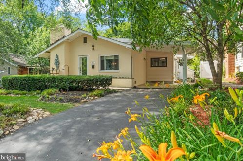 4819 8th Rd, Arlington, VA 22203-1503