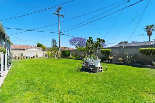 1904 Orange Ave, Anaheim CA  92804-3501 exterior