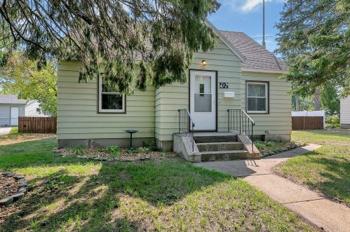 226 27th Ave, Saint Cloud, MN 56301-3828