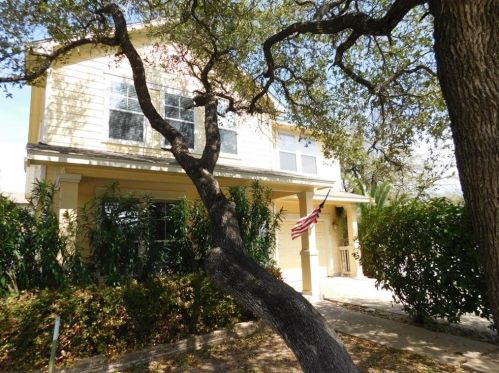 200 Lollipop Ln, Cedar Park, TX 78613-3262