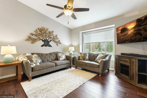 1337 Mockingbird Dr, Minnetrista, MN 55387