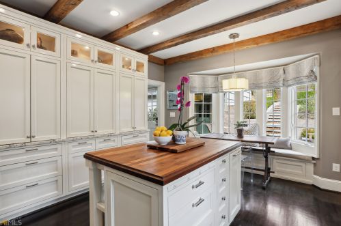 1090 Berkshire Rd, Atlanta GA  30306-3002 exterior