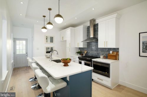 5409 Larchwood Ave, Philadelphia PA 19143-1907 exterior