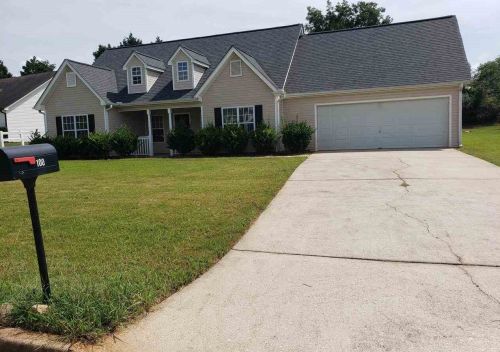 100 Princeton Ct, Porterdale, GA 30016-2929