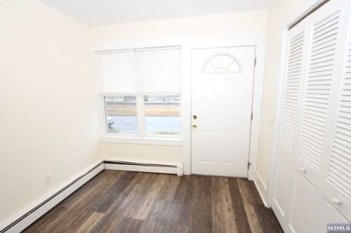 231 Royal Ave, Paterson NJ 07506-1830 exterior