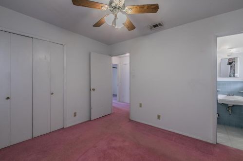 1811 Pleasant Run Rd, Carrollton TX 75006-7539 exterior