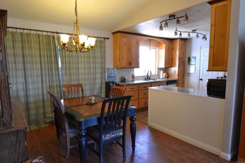 955 Barger Pl, Ramona, CA 92065-2805