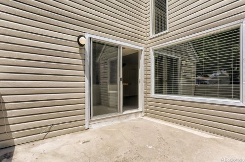 2461 Xanadu Way, Denver CO  80014-7004 exterior