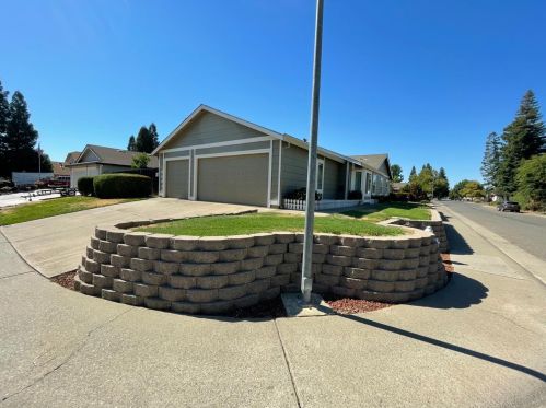 7601 Chipmunk Way, Citrus Heights, CA 95610-2547