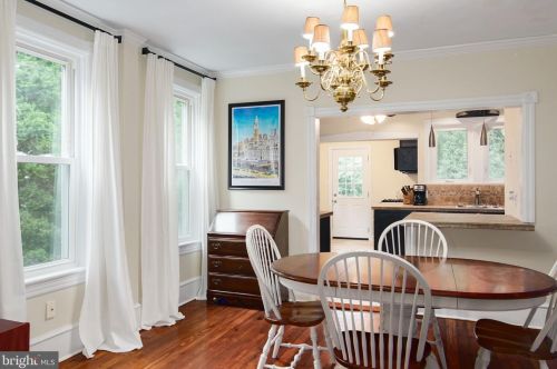 109 Center St, Tavistock NJ  08033-1803 exterior