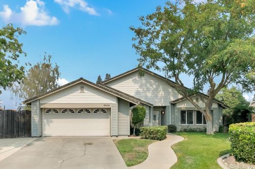 9985 Meadow Tree Ct, Elk Grove, CA 95624-2706