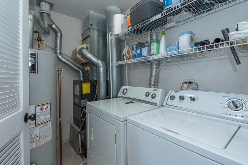 1428 White Pne Ln, Lemont IL  60490-3182 exterior