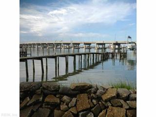 138 Monitor Rd, Portsmouth, VA 23707-1018