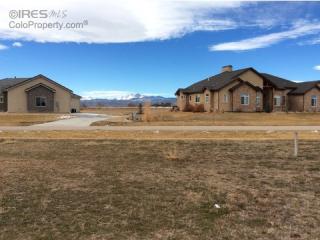910 Berthoud Peak Dr, Longmont, CO