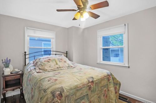 2 Glasser St, Norwalk CT  06854-4122 exterior